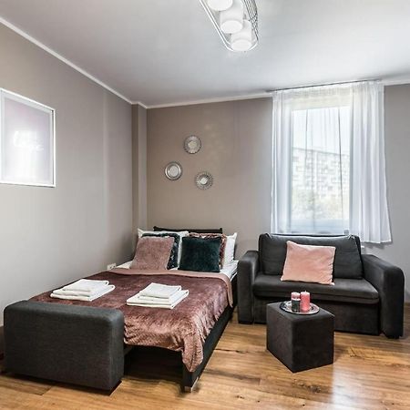 Rent Like Home - Gwiazdzista 10 Wrocław Eksteriør bilde