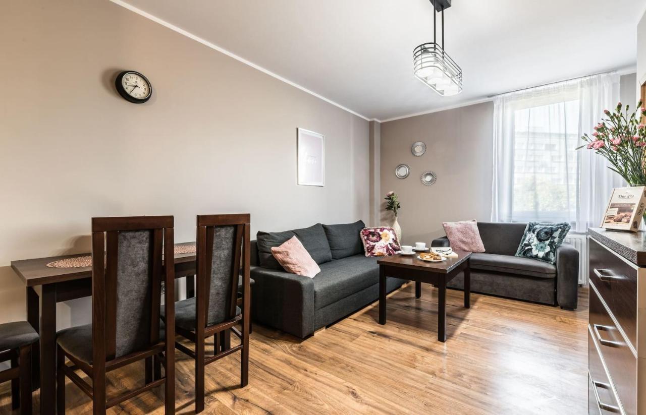 Rent Like Home - Gwiazdzista 10 Wrocław Eksteriør bilde