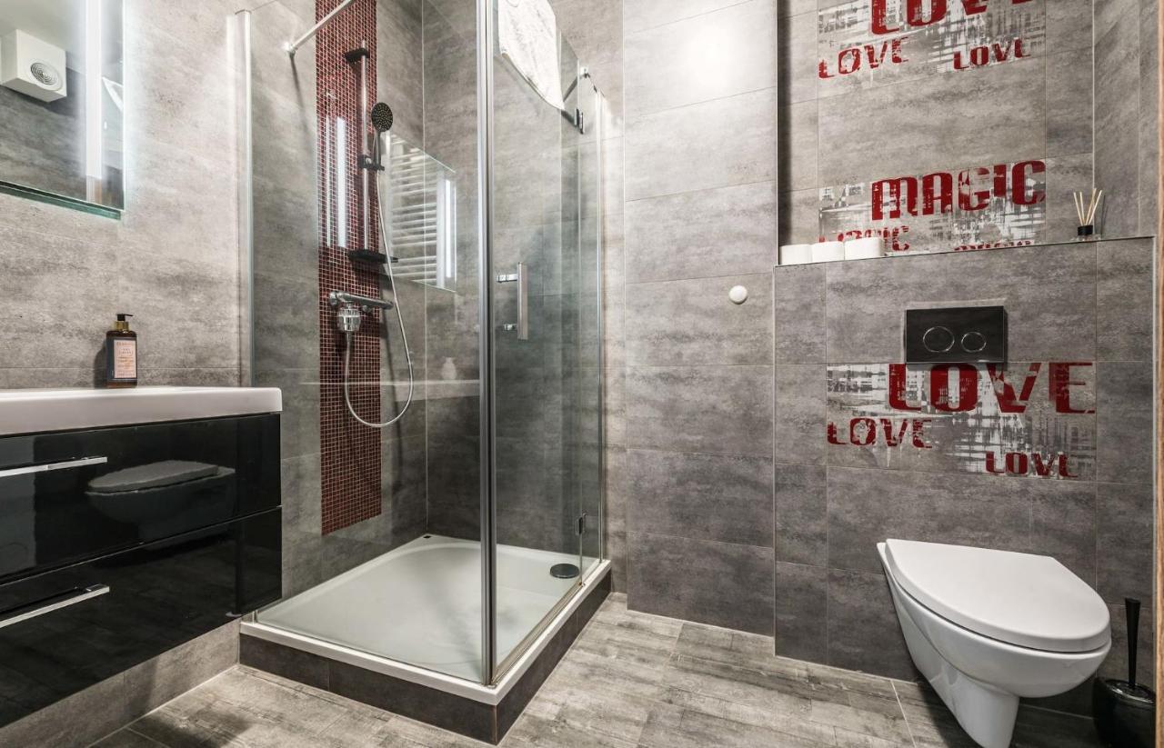 Rent Like Home - Gwiazdzista 10 Wrocław Eksteriør bilde