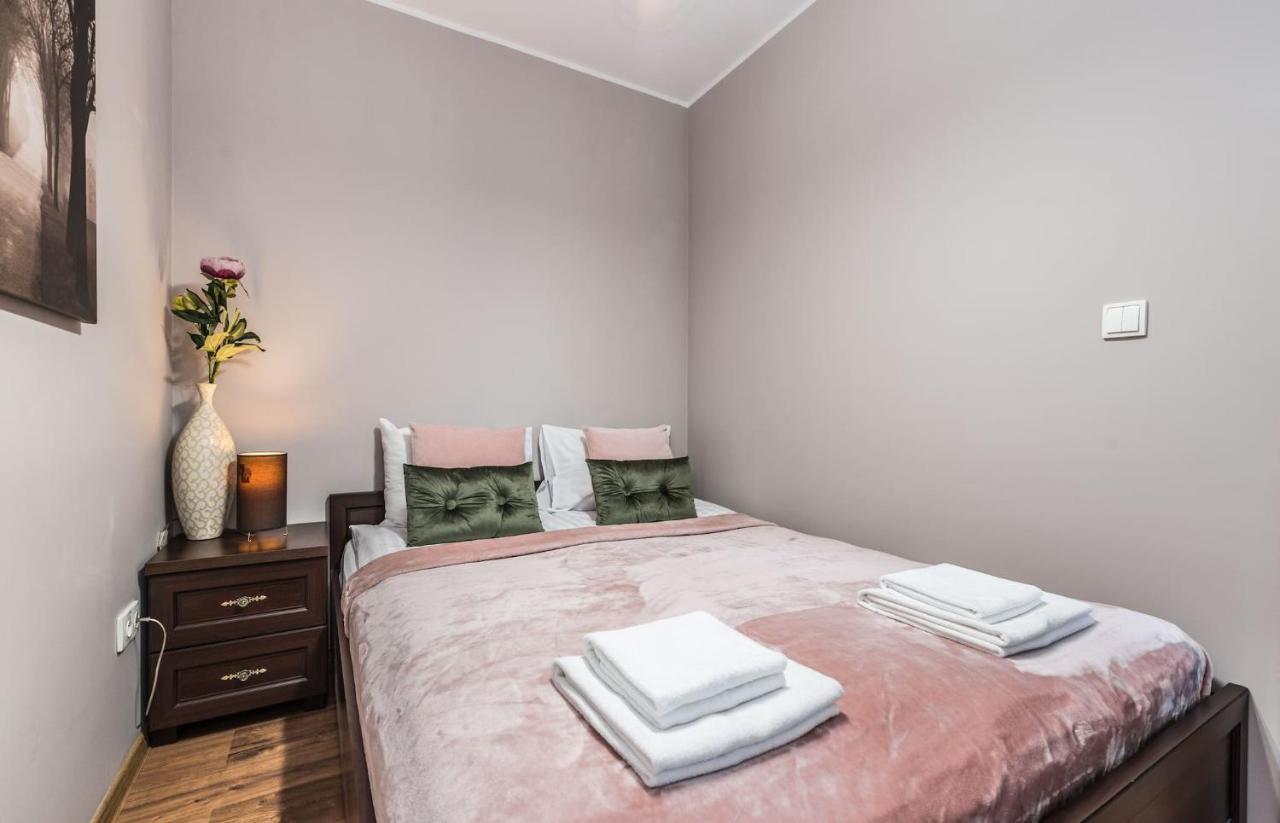 Rent Like Home - Gwiazdzista 10 Wrocław Eksteriør bilde